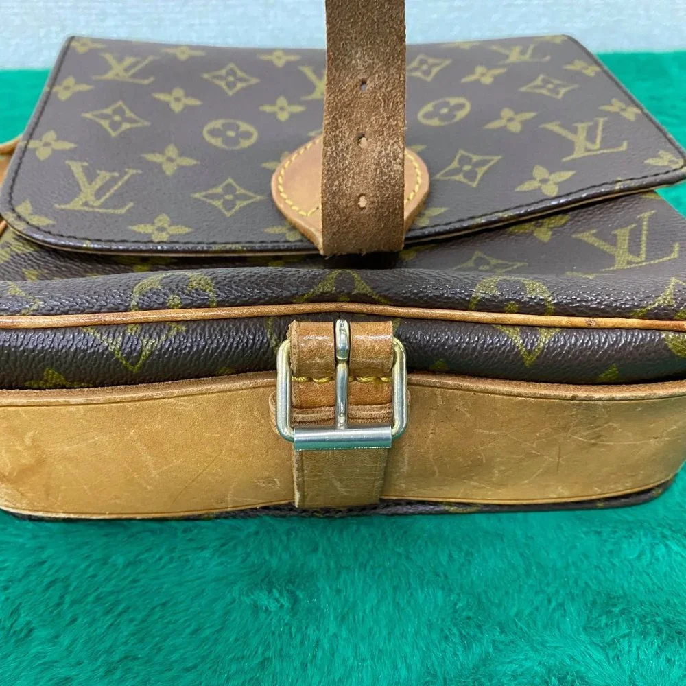 authentic Louis Vuitton Shoulder Bag Cartouchiere mm